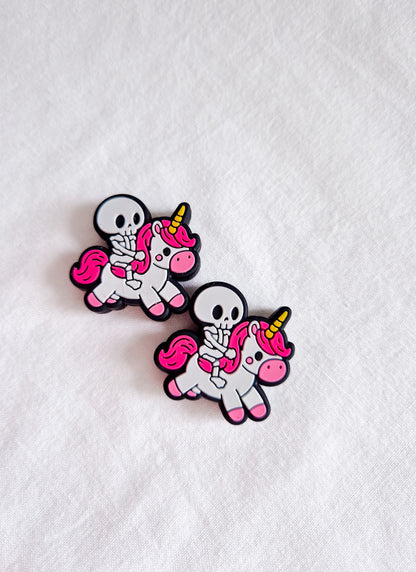 Cursed Unicorn Maskestopper singel