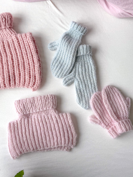 Vibes Mittens ENGLISH